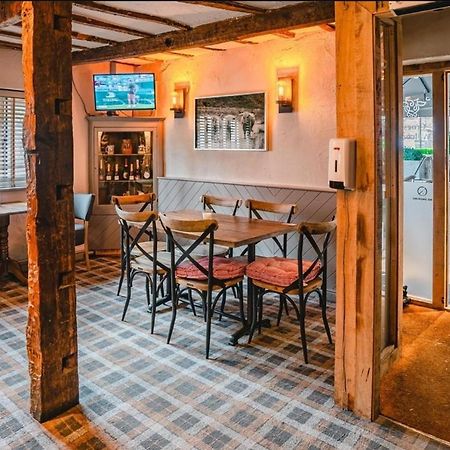 Апартаменты Charming 1-Bed Loft In Caerleon Ньюпорт Экстерьер фото