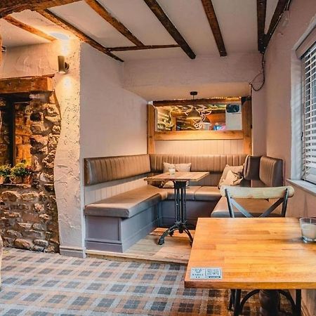 Апартаменты Charming 1-Bed Loft In Caerleon Ньюпорт Экстерьер фото