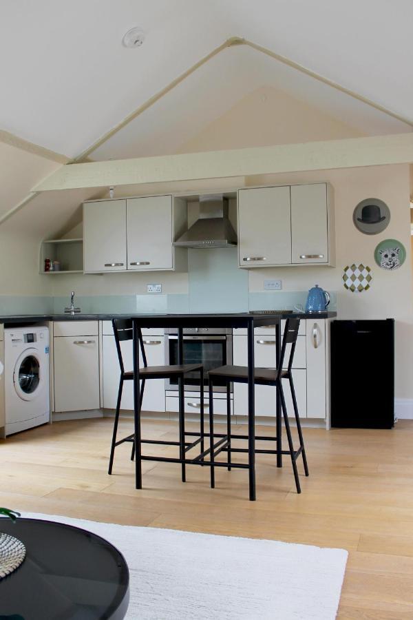 Апартаменты Charming 1-Bed Loft In Caerleon Ньюпорт Экстерьер фото