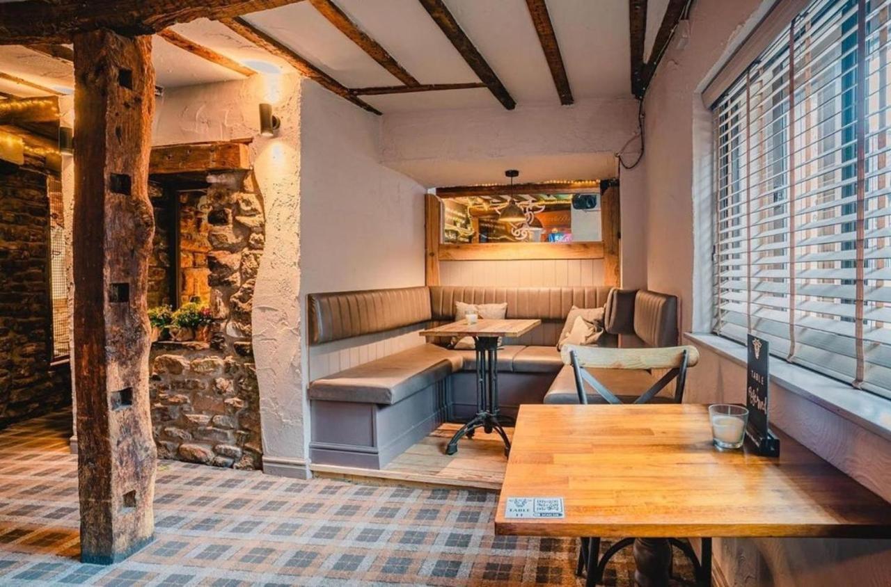 Апартаменты Charming 1-Bed Loft In Caerleon Ньюпорт Экстерьер фото